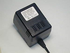 01-US-3-PIN-DC-EI57-P-W